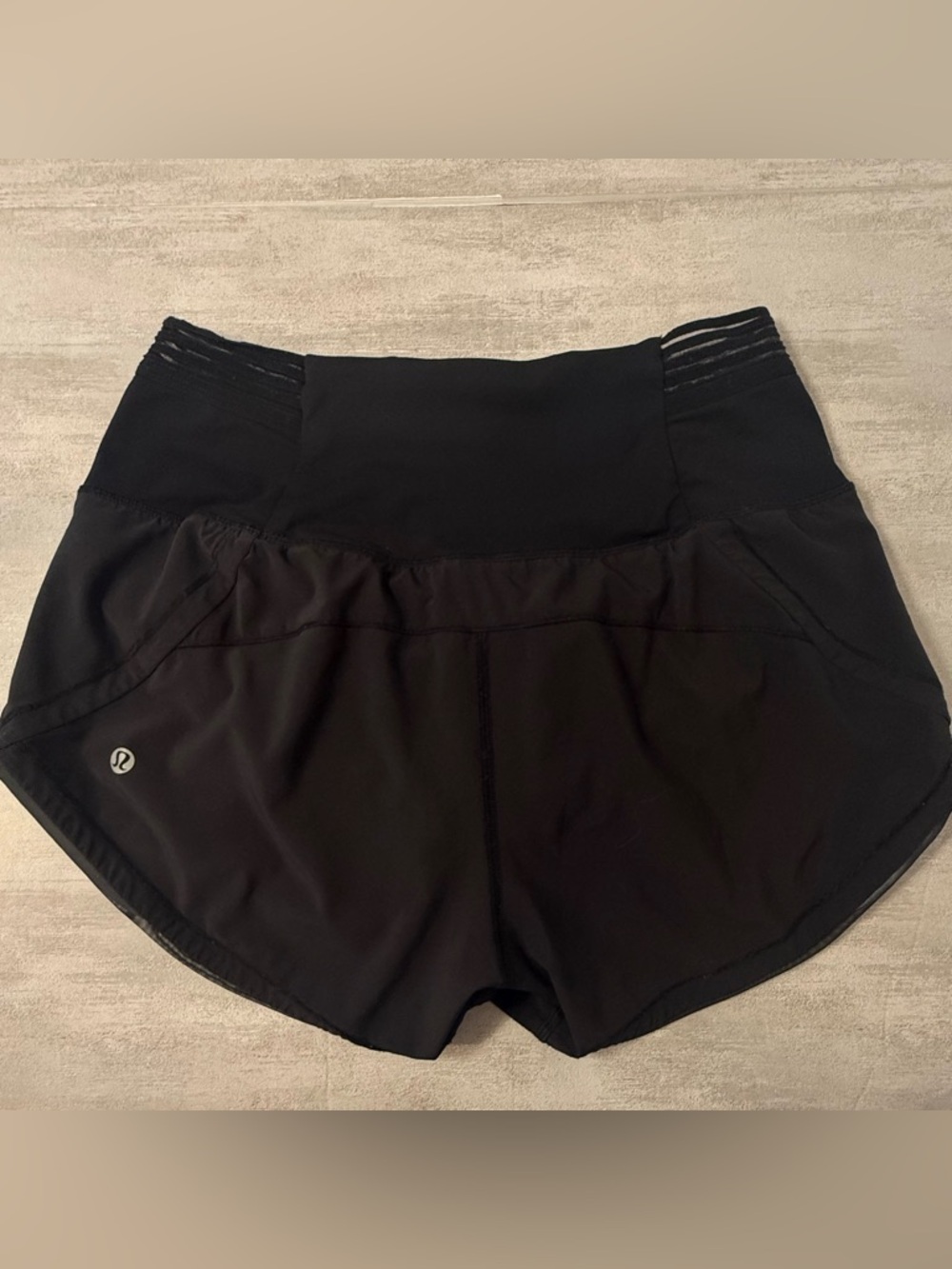 Lululemon Run Speed Short Black Running Athletic Shorts Size 4 - Picture 2 of 9